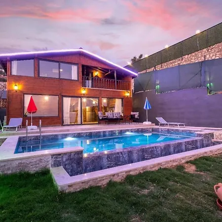 Villa Vazgecilmezim Deniz Manzarali ,sessiz,sakin