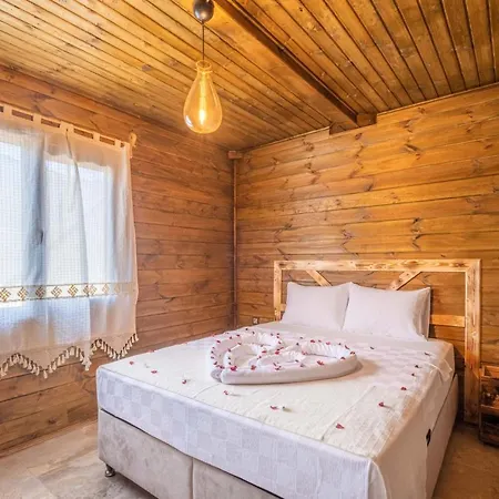 Vazgecilmezim Deniz Manzarali ,sessiz,sakin Villa *