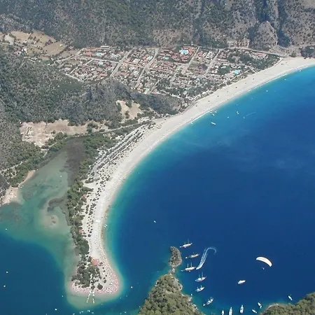 Vazgecilmezim Deniz Manzarali ,sessiz,sakin *
